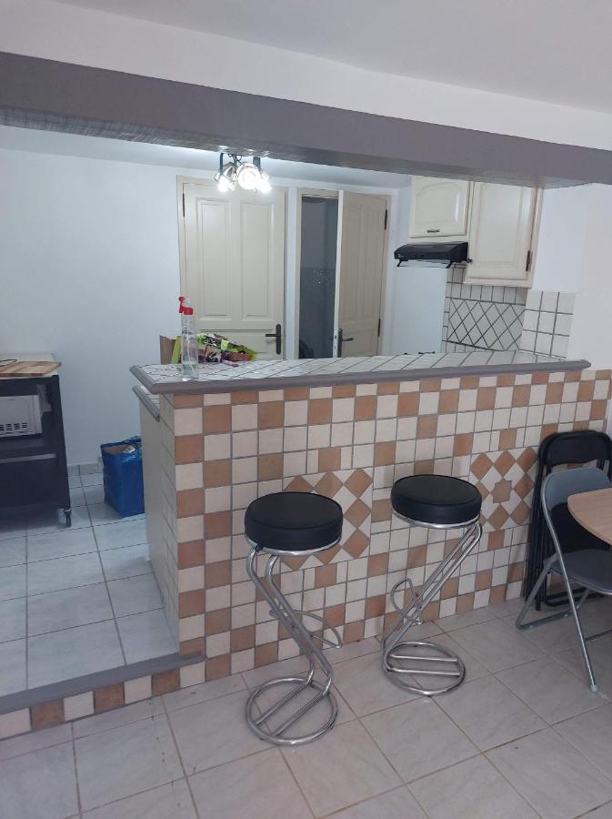 Le Refuge Apartment Montmeyan Ngoại thất bức ảnh